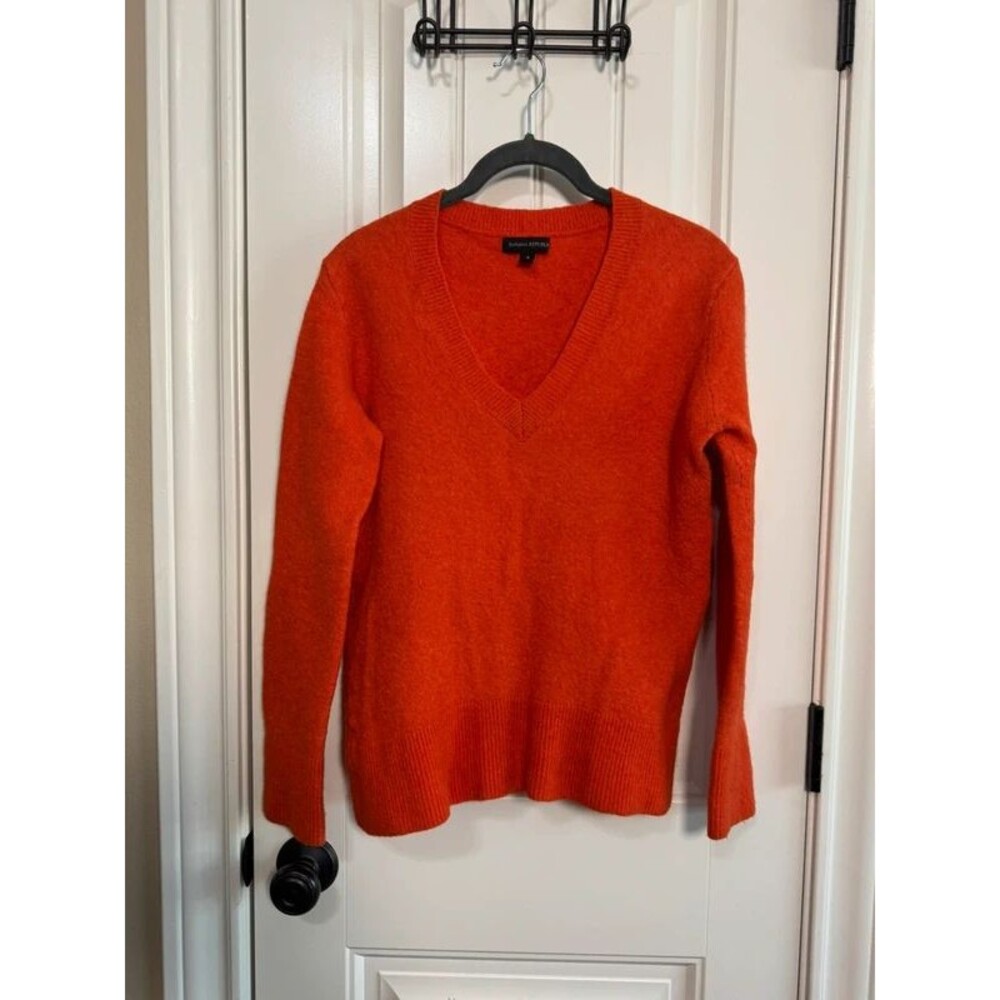 Banana Republic Womens Orange Merino Wool V-Neck Long Sleeve Pullover Sweater S